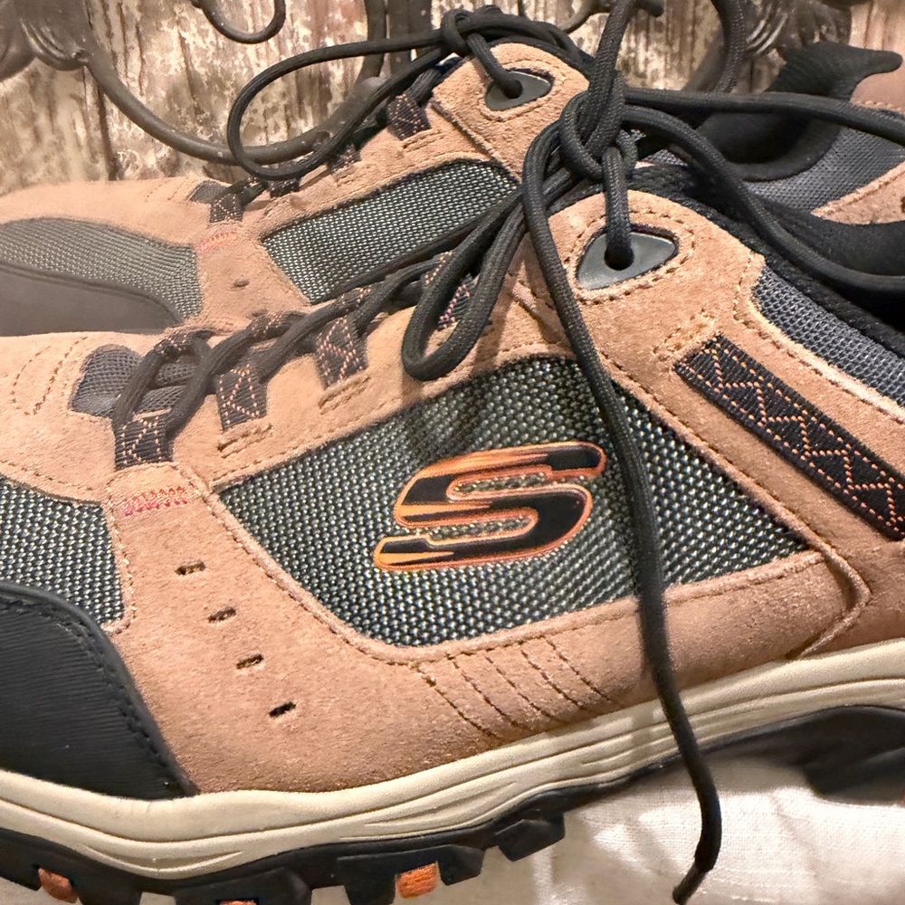 Waterproof work shoes Skechers Men’s waterproof construction safety toe size 13 - Picture 10 of 13